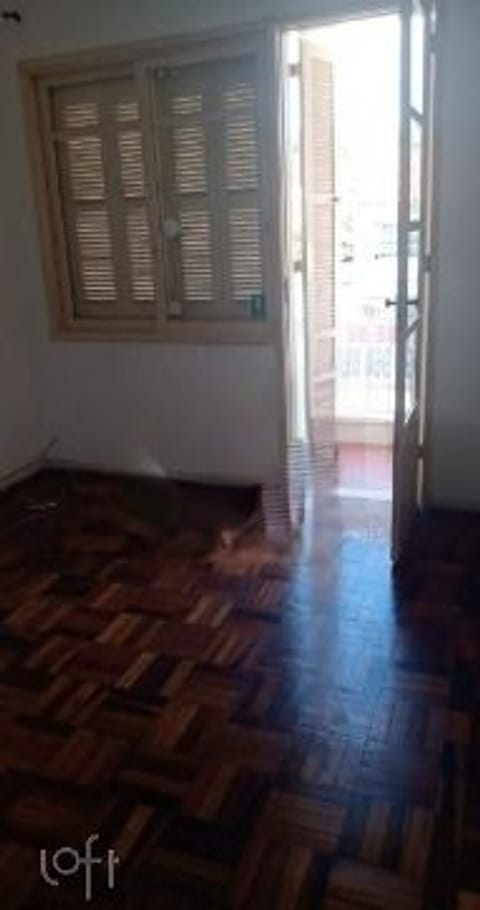 Image 33 - 264666